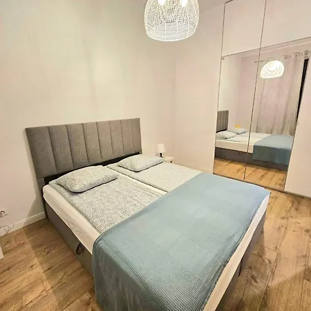 First -- żoliborz 4 *